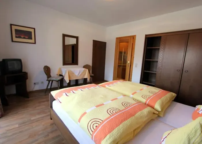 Haus Christophorus 아파트 *